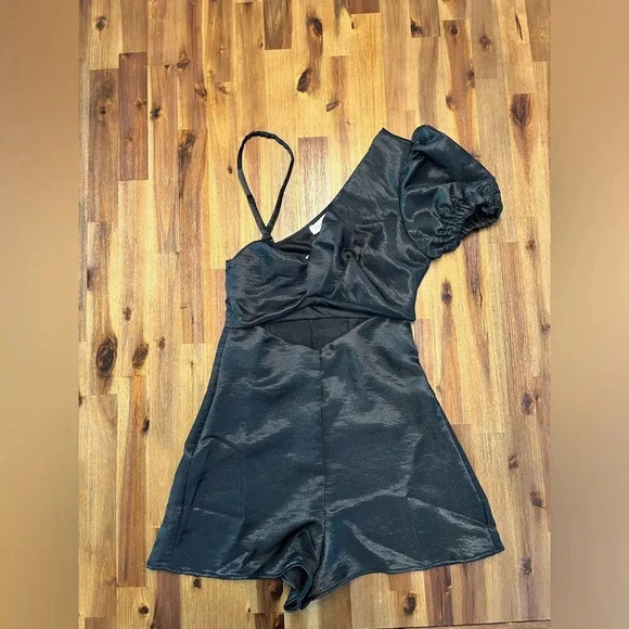 Top Shop one shoulder romper in black NWT size 2 womens - Picture 6 of 12